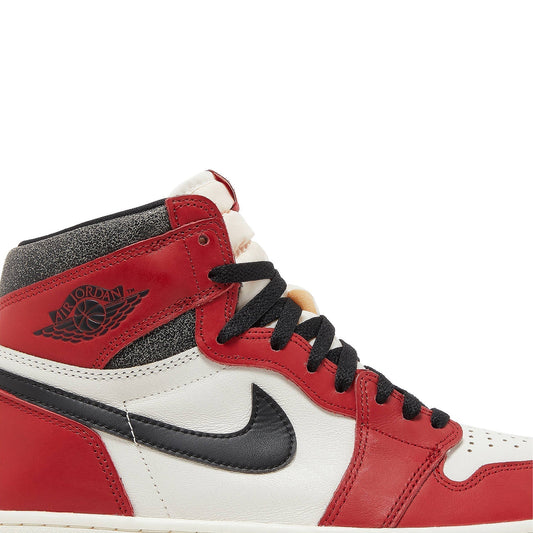 Air Jordan 1 Retro High OG ‘Chicago Lost & Found’ DZ5485-612 Sneakers - Fresh...