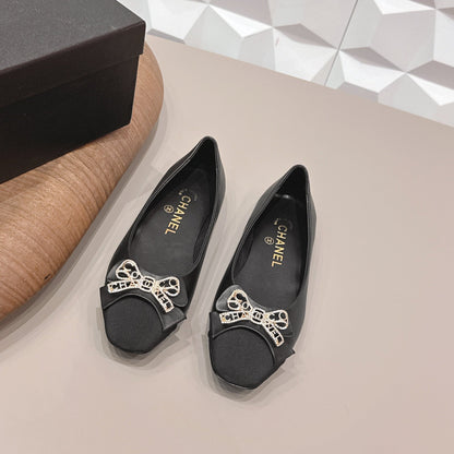 CC 26s Ballet Flats Black Sheepskin 650290