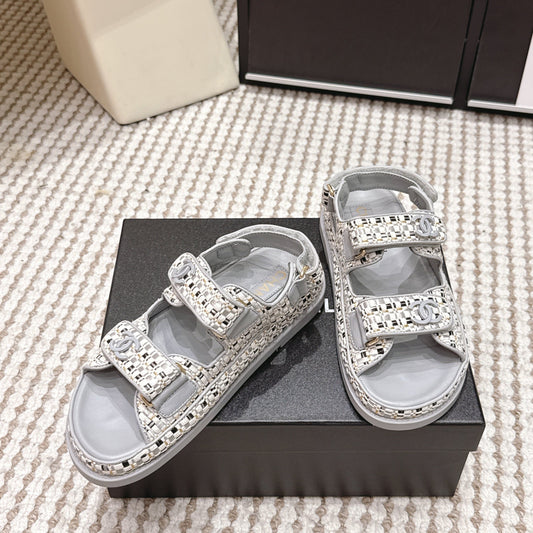 CC 26s Sandals Gray White Beige Leather 632403
