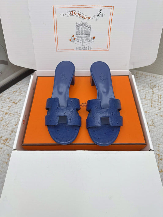 HM 26ss Oran Sandals 50 Blue Encre Ostrich Leather 625131