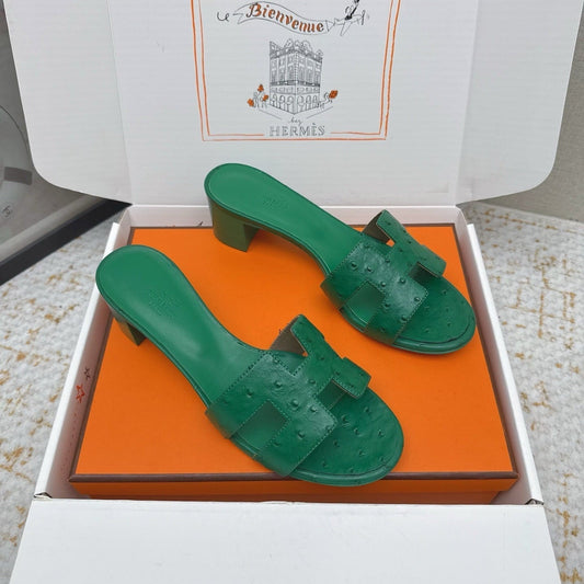 HM 26ss Oran Sandals 50 Dark Green Ostrich Leather 625134