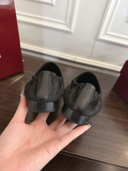 GG 26SS Loafers Black Monogram Canvas Leather 645953