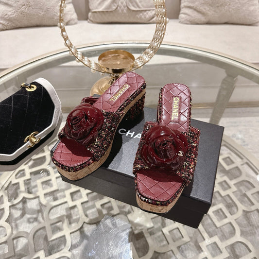 CC 26s Camellia Platform Slippers 65 Burgundy Multicolor Tweed Leather 627053