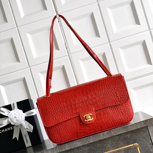 Chanel 2026 Bag 32cm Rich Red Embossed Cowhide