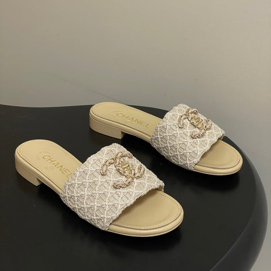 CC 26s Flat Slippers Beige Fabric Sheepskin 649490
