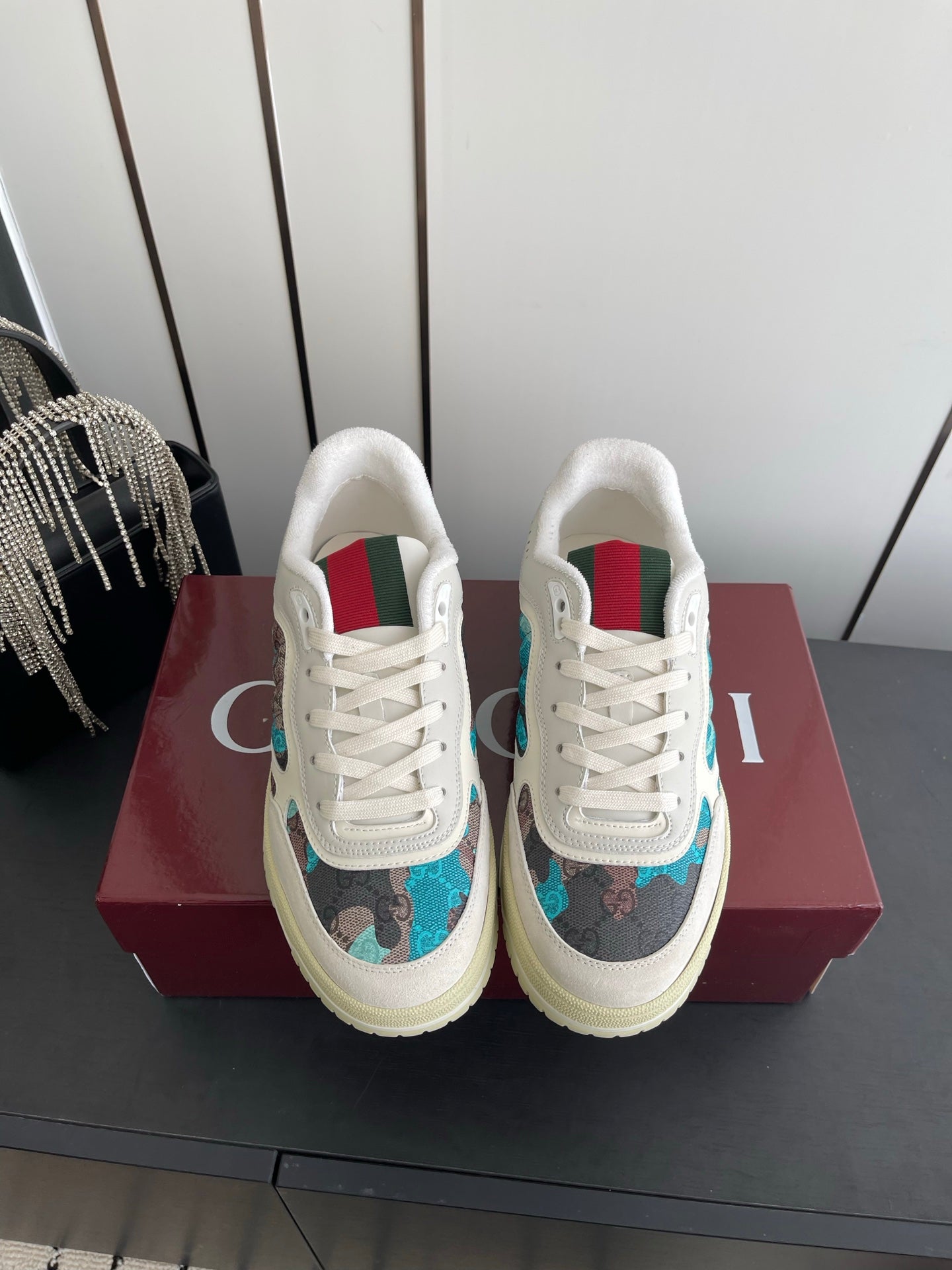 GG 26 Couple Sneakers White Gray Blue Cowhide 631674