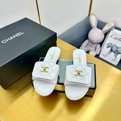 Chanel 2026 Turnlock Quilted Slippers Leather 781000