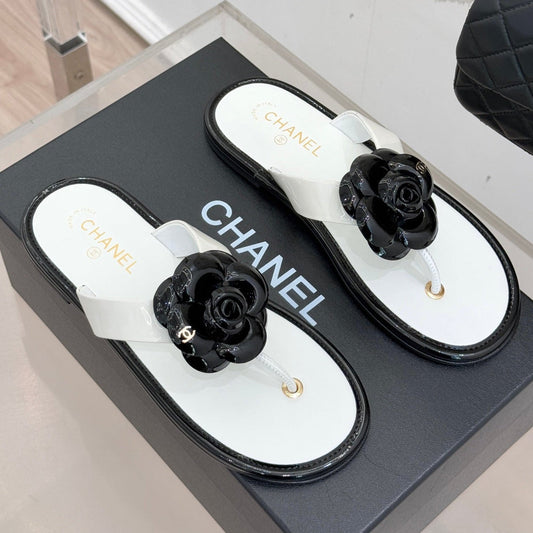 CC 26 Camellia Thong Sandal Sheepskin