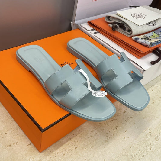 HM 26ss Oran Sandals Baby Blue Calfskin 607223